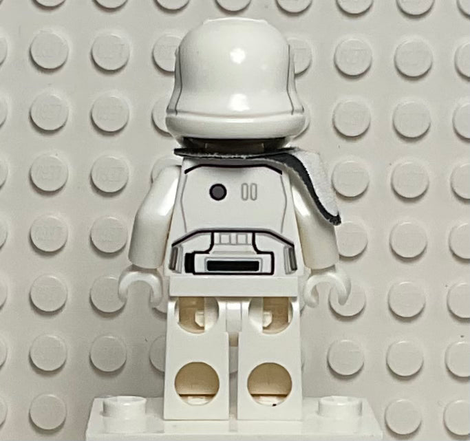 First Order Stormtrooper Squad Leader, sw0962 (Pointed Mouth Pattern) LEGO® Star Wars Minifigure