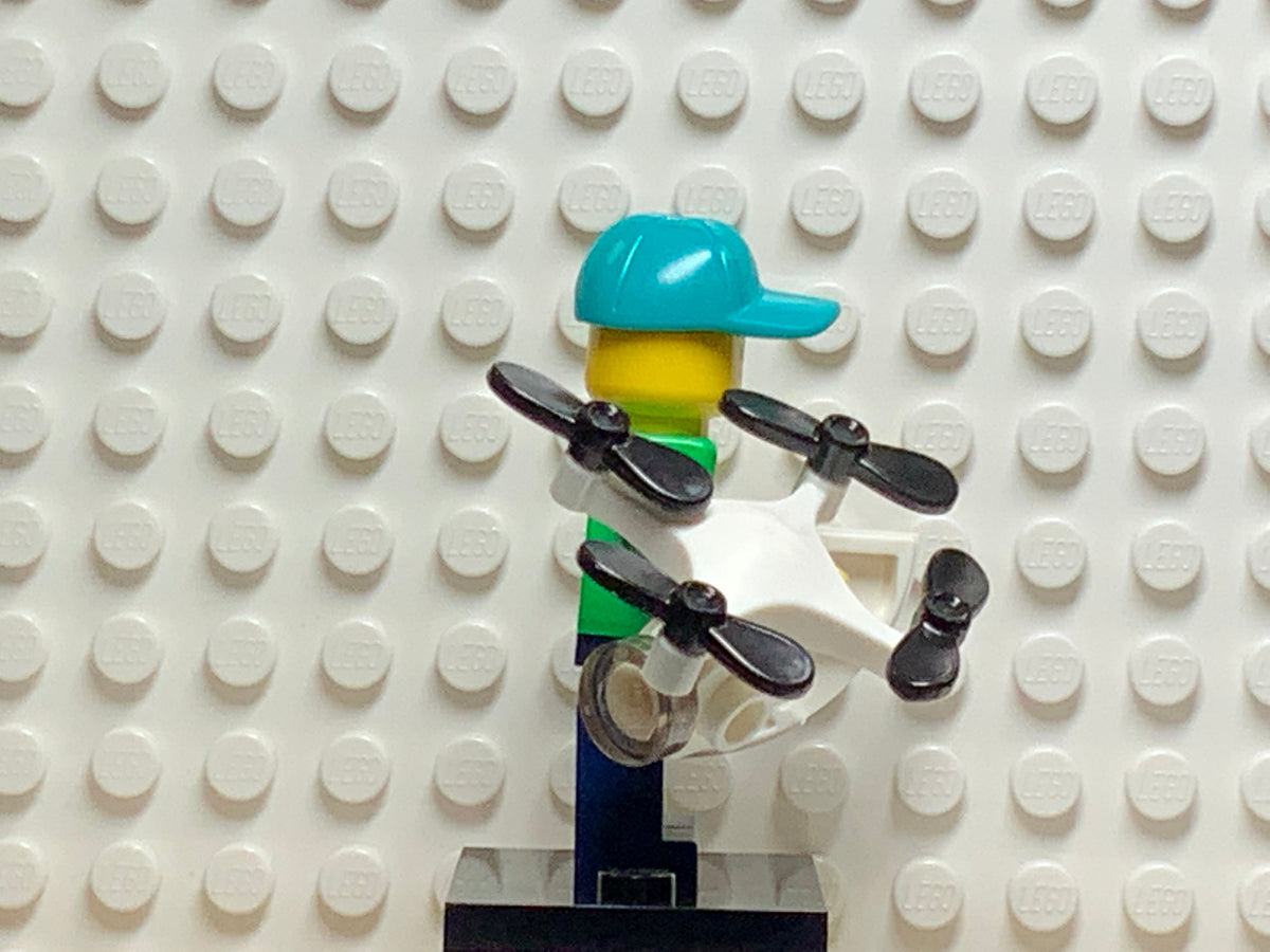 Drone Boy, col20-16