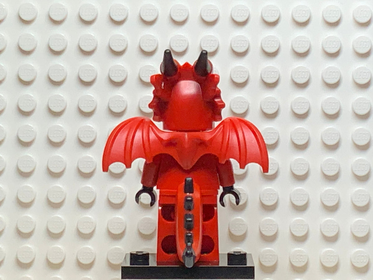 Dragon Suit Guy, col18-7
